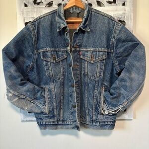 Vintage Levi's Trucker Jacket Fleece Lined 90’s Distressed Blue Denim Jacket